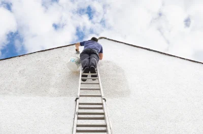 Peinture extérieure à Richebourg — façades et ravalement